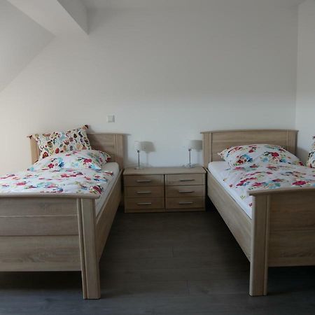 Ferienwohnung Am Deich Bedburg-Hau Exterior foto